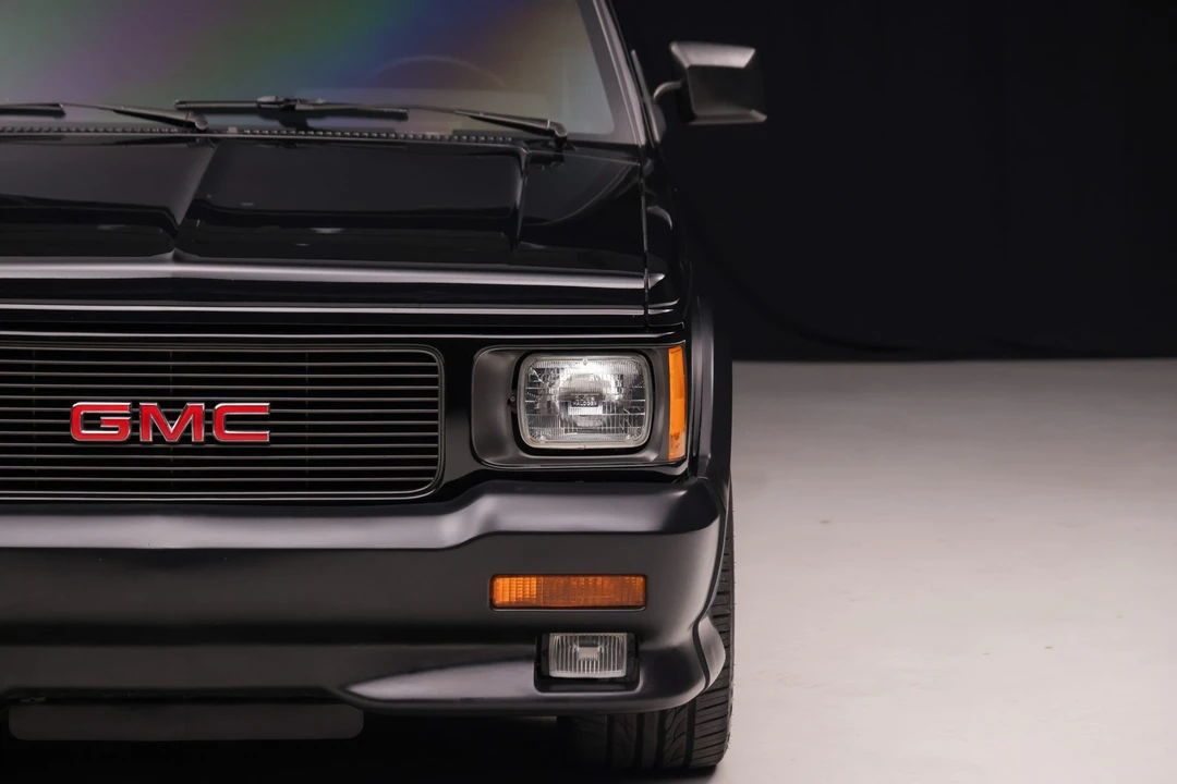 1991 GMC Syclone - Image 23 of 31