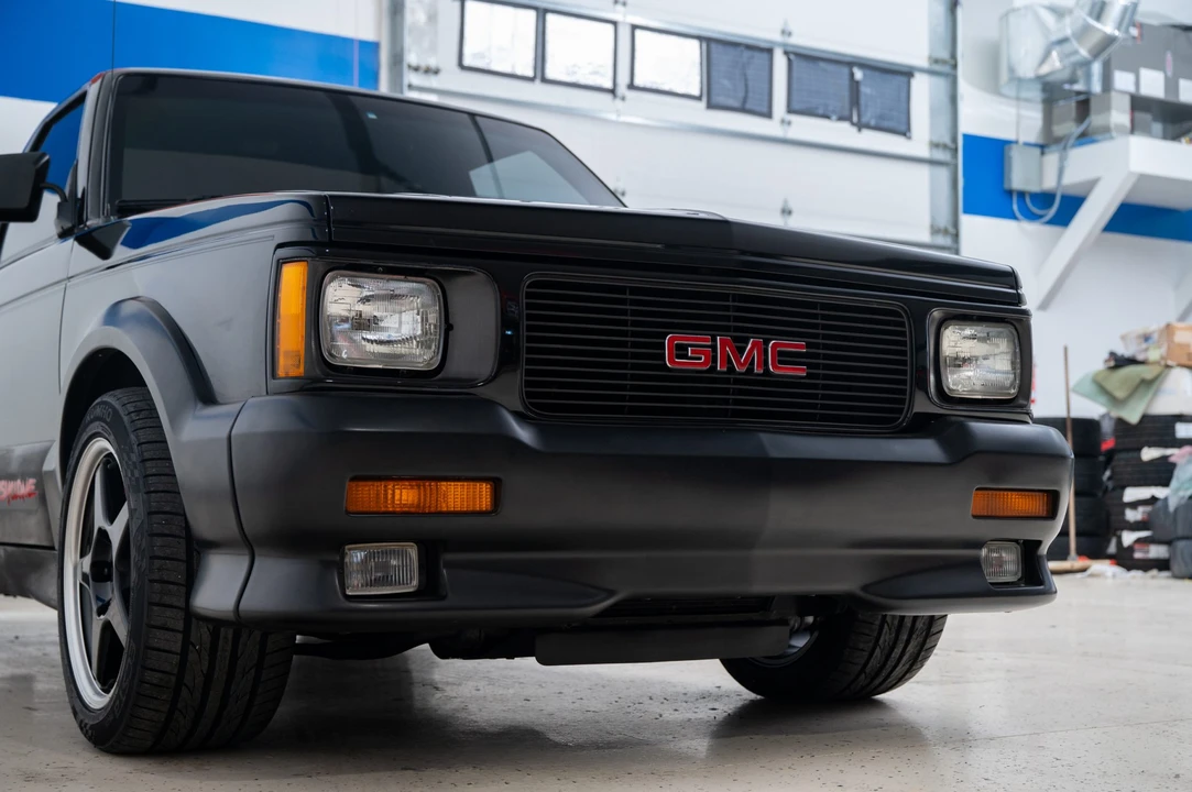 1991 GMC Syclone - Image 17 of 31