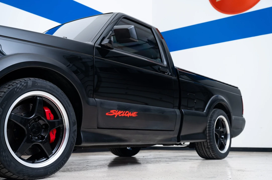 1991 GMC Syclone - Image 14 of 31