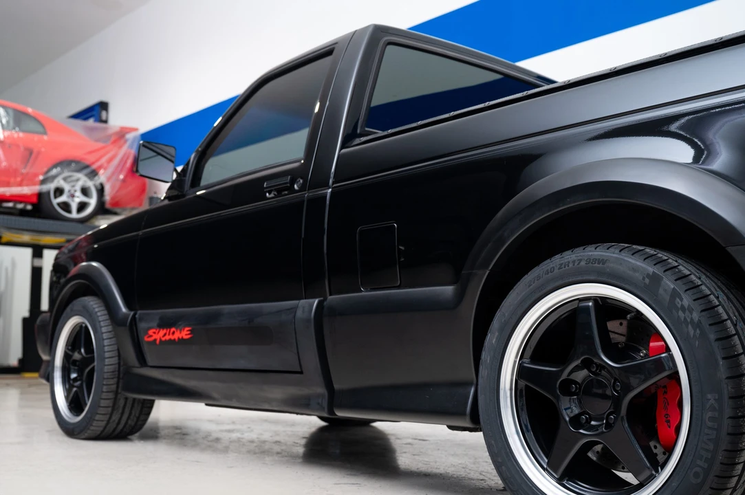 1991 GMC Syclone - Image 15 of 31