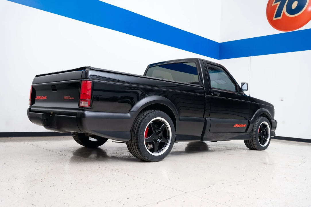 1991 GMC Syclone - Image 9 of 31