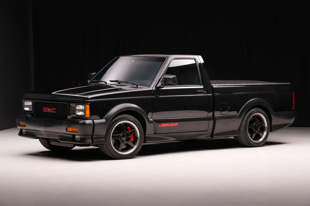 1991 GMC Syclone - Image 3 of 31