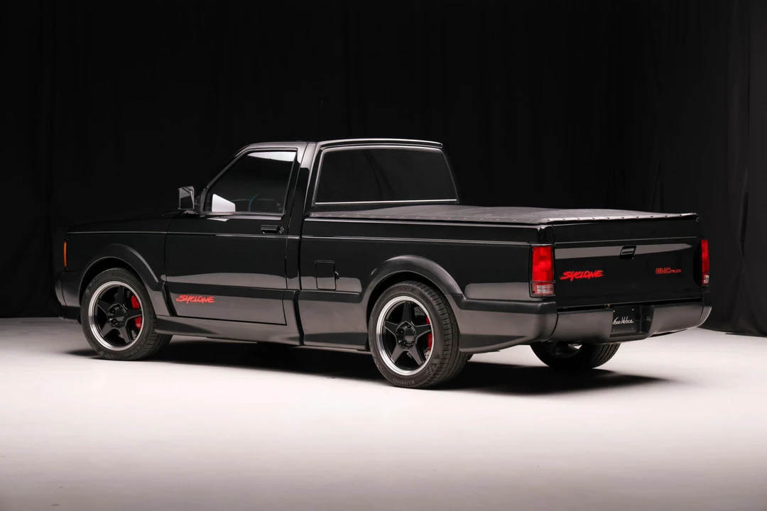 1991 GMC Syclone - Image 5 of 31