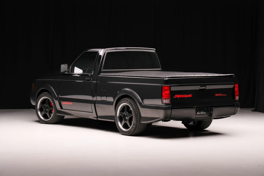 1991 GMC Syclone - Image 6 of 31