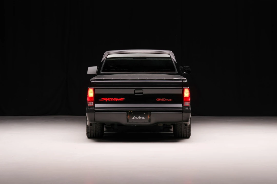 1991 GMC Syclone - Image 8 of 31