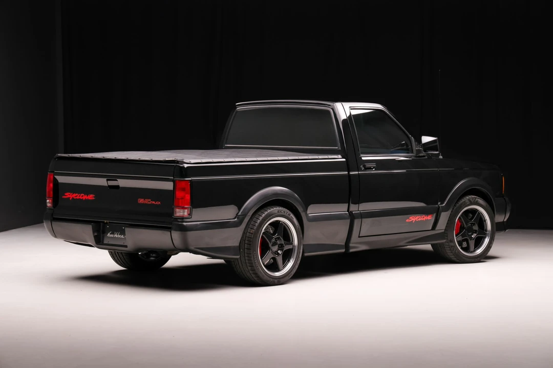 1991 GMC Syclone - Image 10 of 31