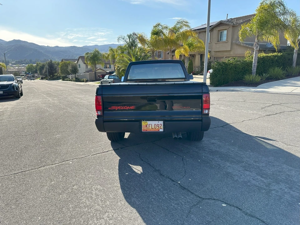 1991 GMC Syclone - Image 10 of 31