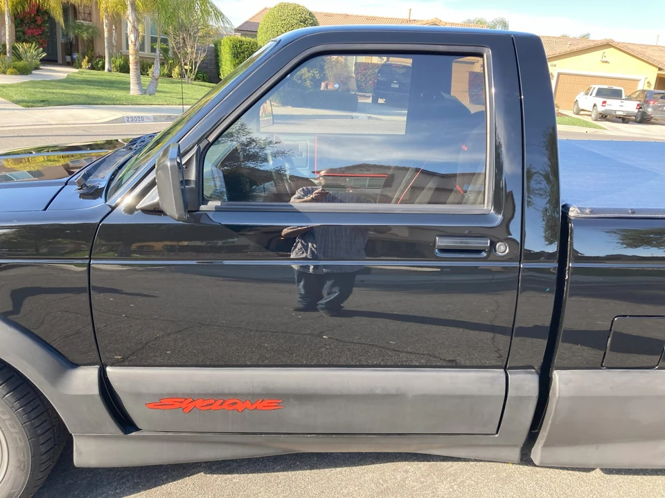 1991 GMC Syclone - Image 13 of 31