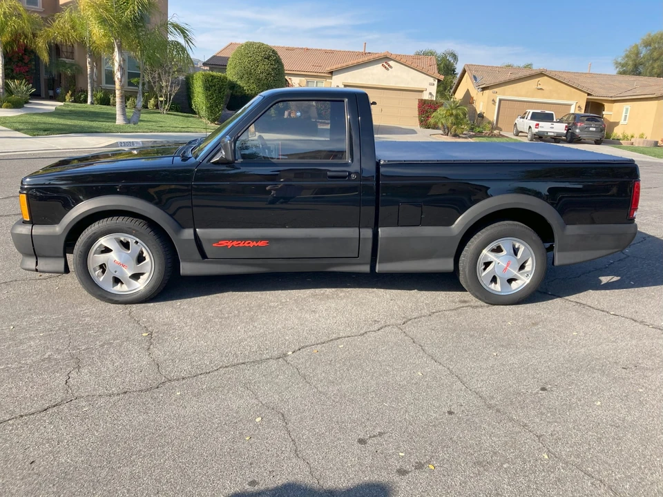 1991 GMC Syclone - Image 12 of 31
