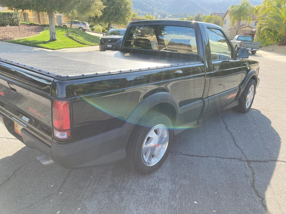 1991 GMC Syclone - Image 9 of 31