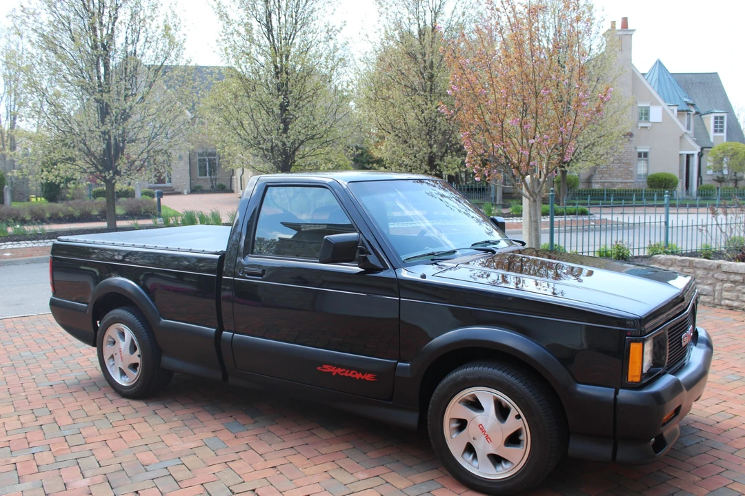 1991 GMC Syclone - Image 10 of 31