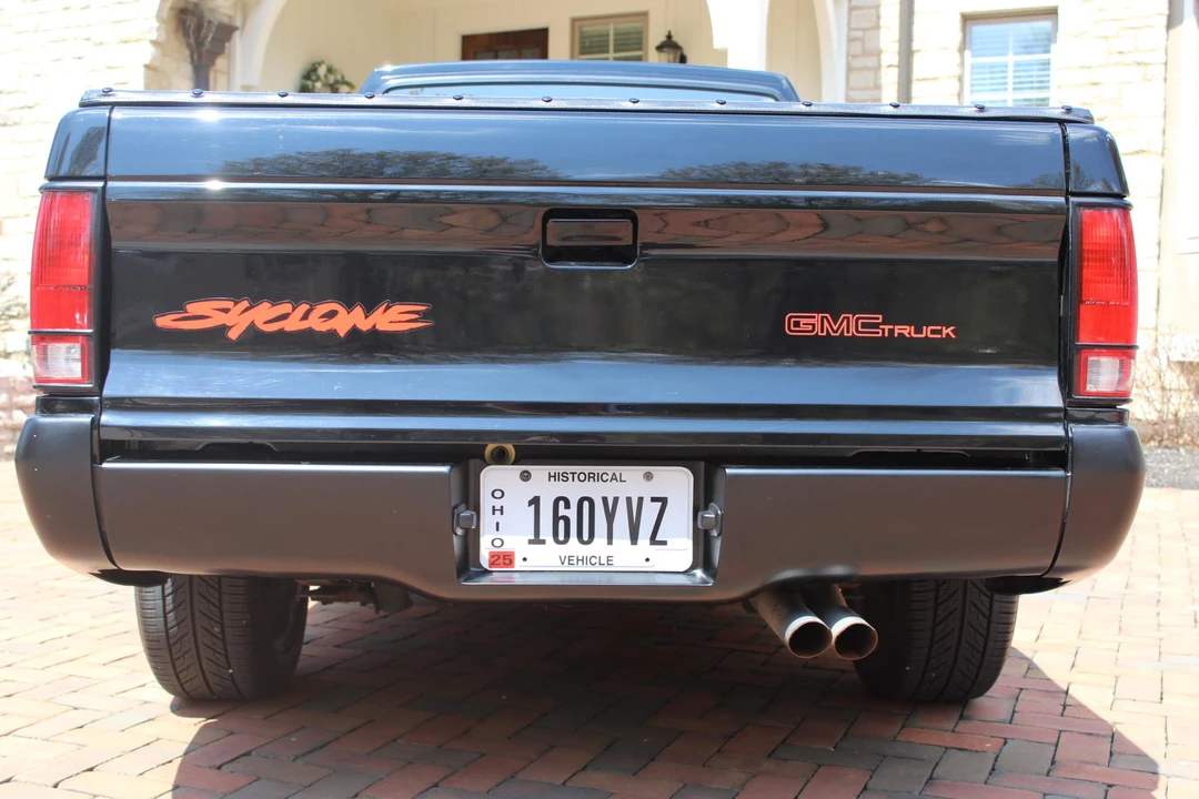 1991 GMC Syclone - Image 7 of 31