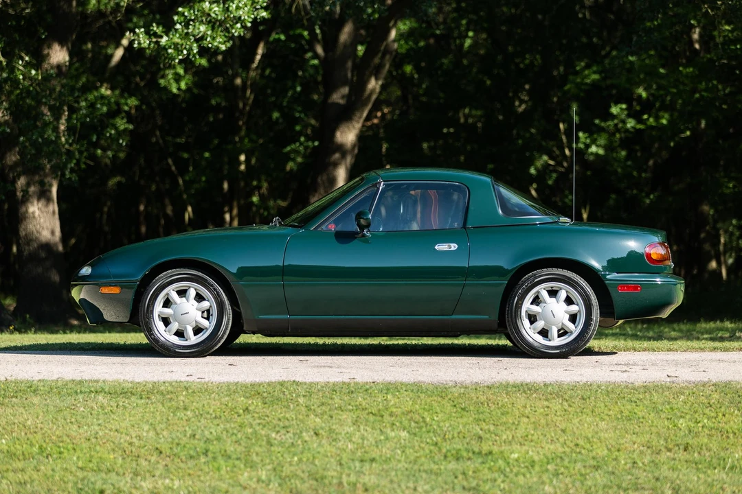 1991 Mazda NA MX-5 Miata - Image 8 of 31