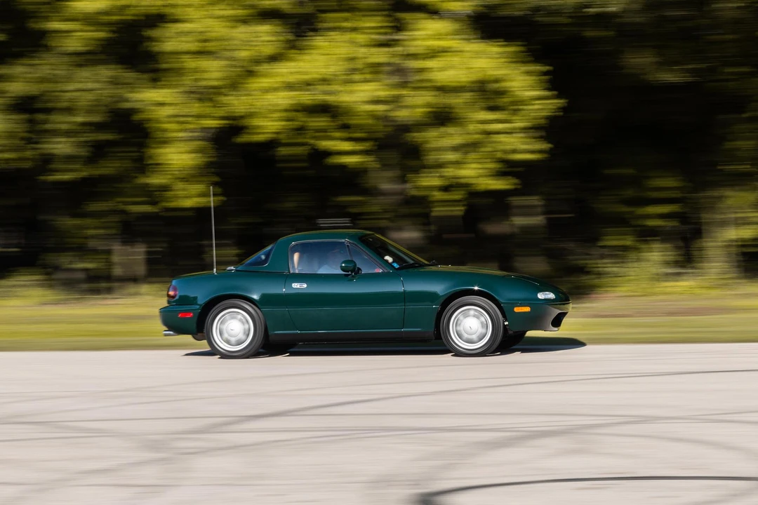 1991 Mazda NA MX-5 Miata - Image 3 of 31