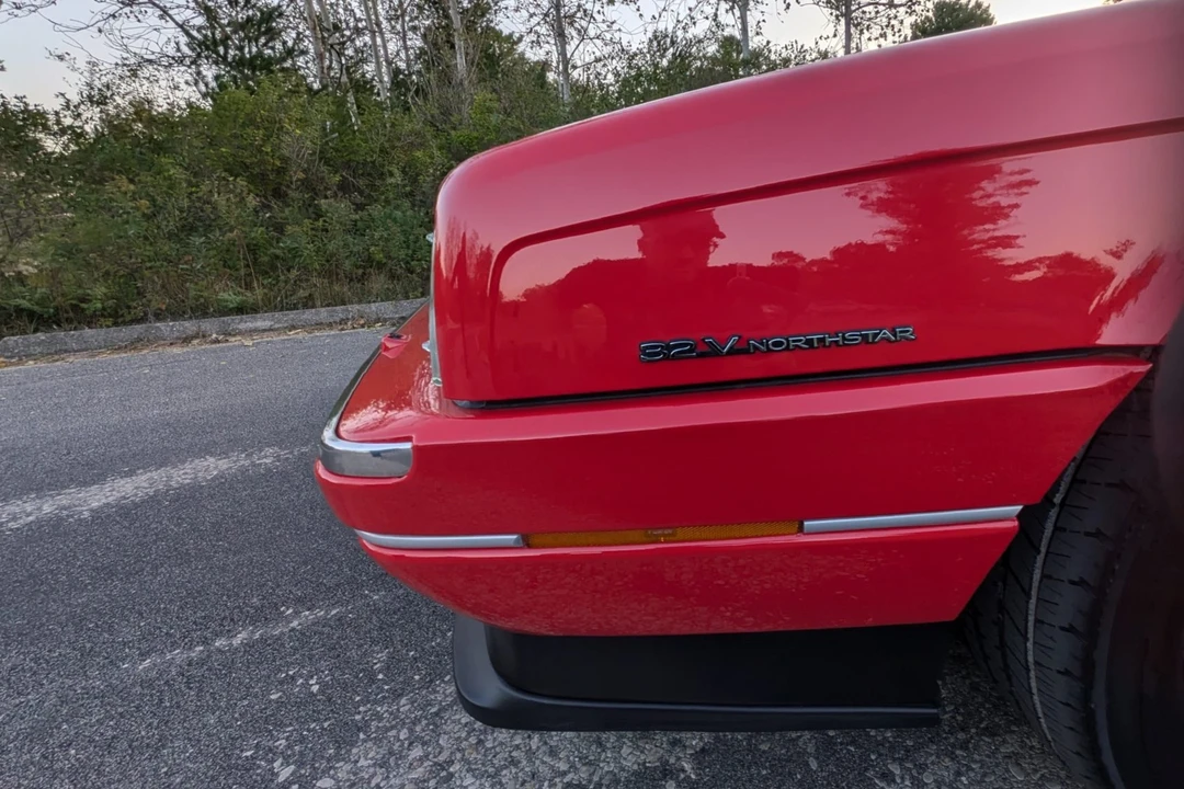 1993 Cadillac Allante - Image 22 of 31