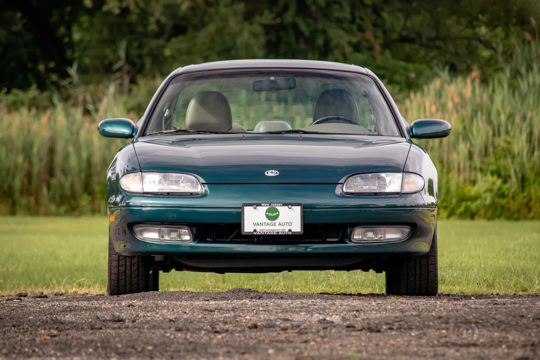 1993 Mazda MX-6 2nd Gen - Image 12 of 31