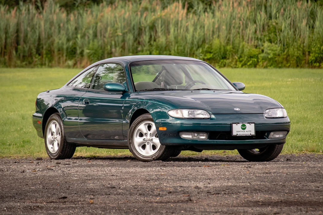 1993 Mazda MX-6 2nd Gen - Image 18 of 31