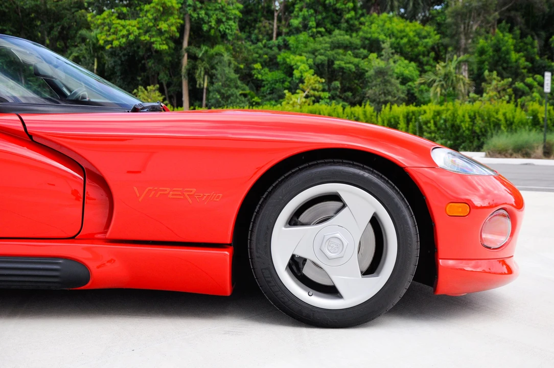 1994 Dodge Viper 1st Gen - Image 14 of 31