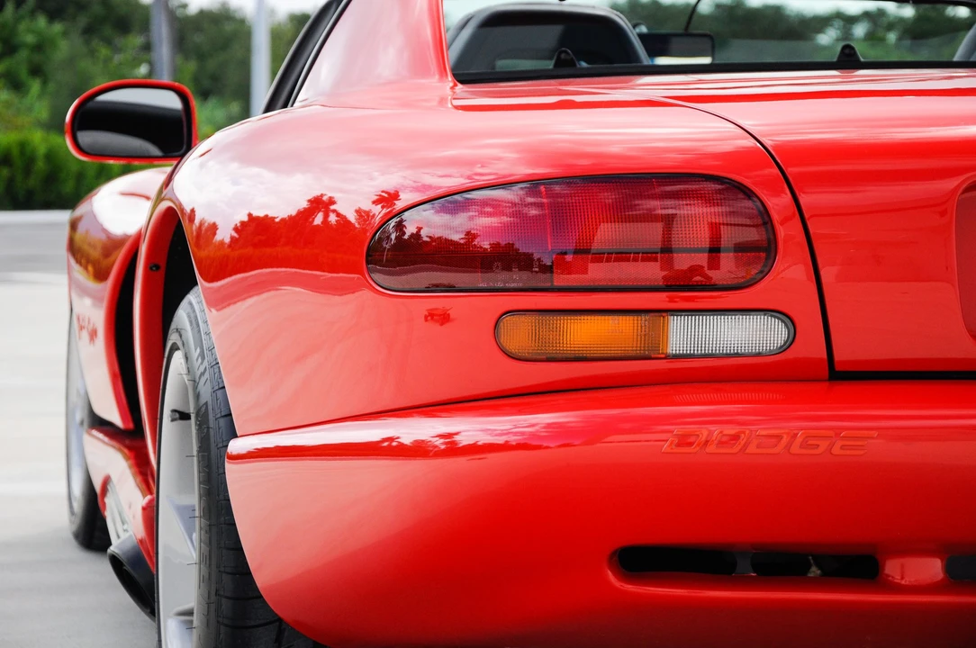 1994 Dodge Viper 1st Gen - Image 23 of 31