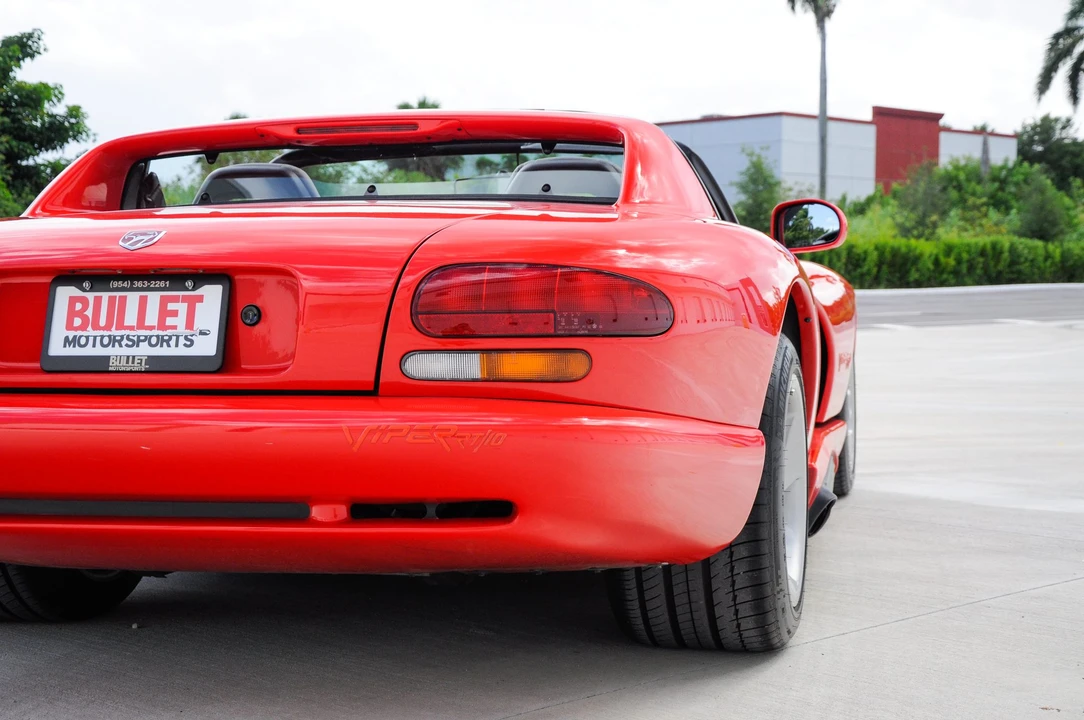 1994 Dodge Viper 1st Gen - Image 21 of 31
