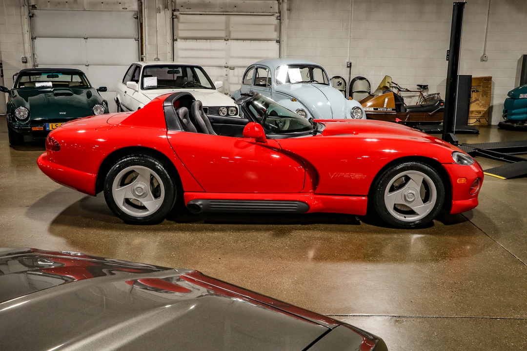 1994 Dodge Viper 1st Gen - Image 14 of 31