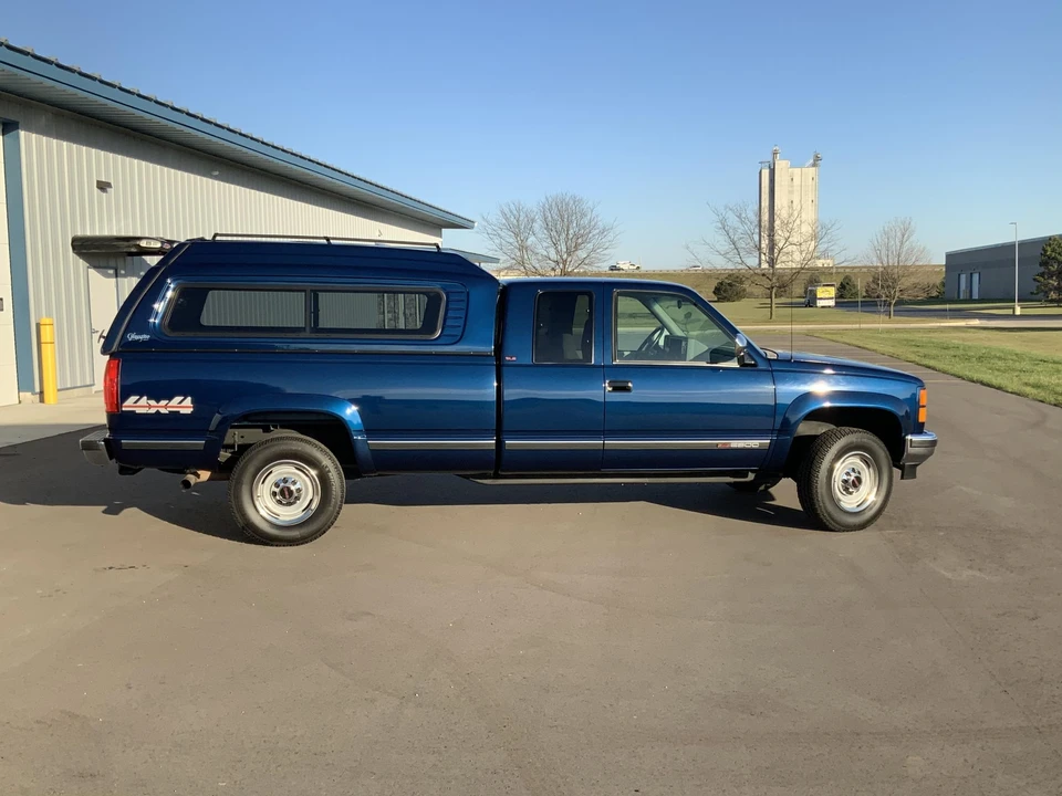 1994 GMC Sierra 1st Gen - Image 12 of 31
