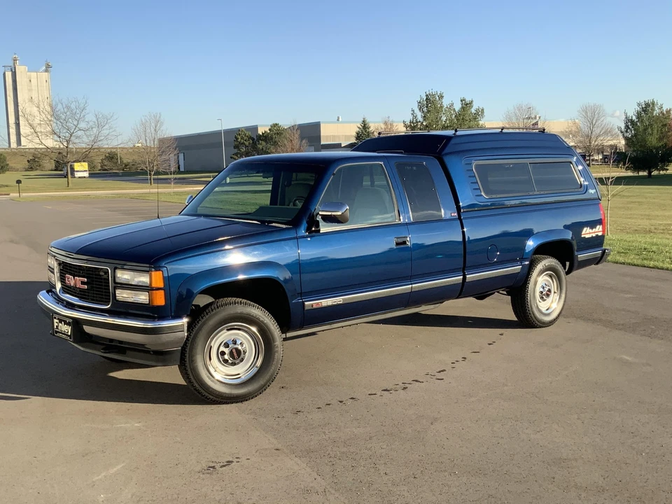 1994 GMC Sierra 1st Gen - Image 3 of 31