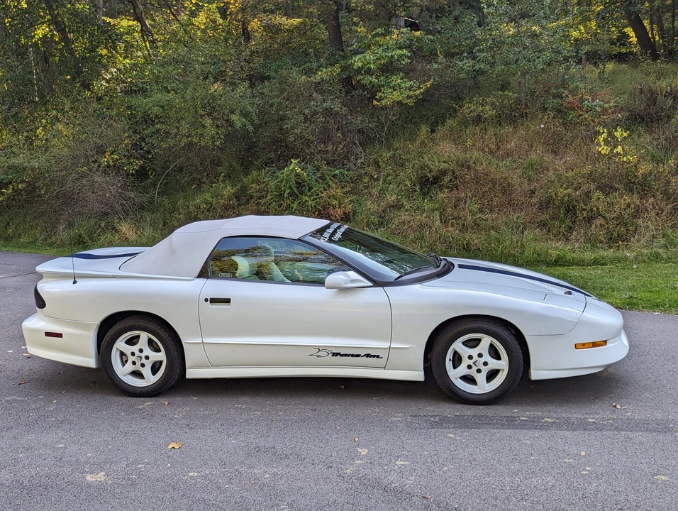 1994 Pontiac Firebird Trans Am 4th Gen - Image 9 of 31