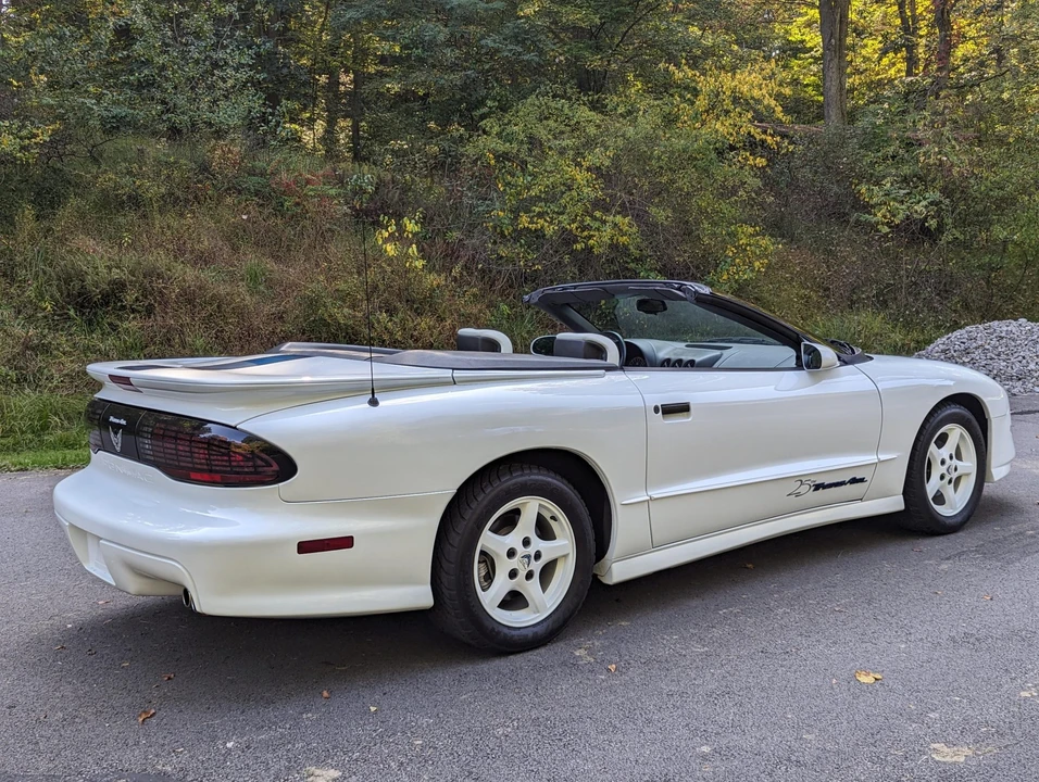 1994 Pontiac Firebird Trans Am 4th Gen - Image 24 of 31