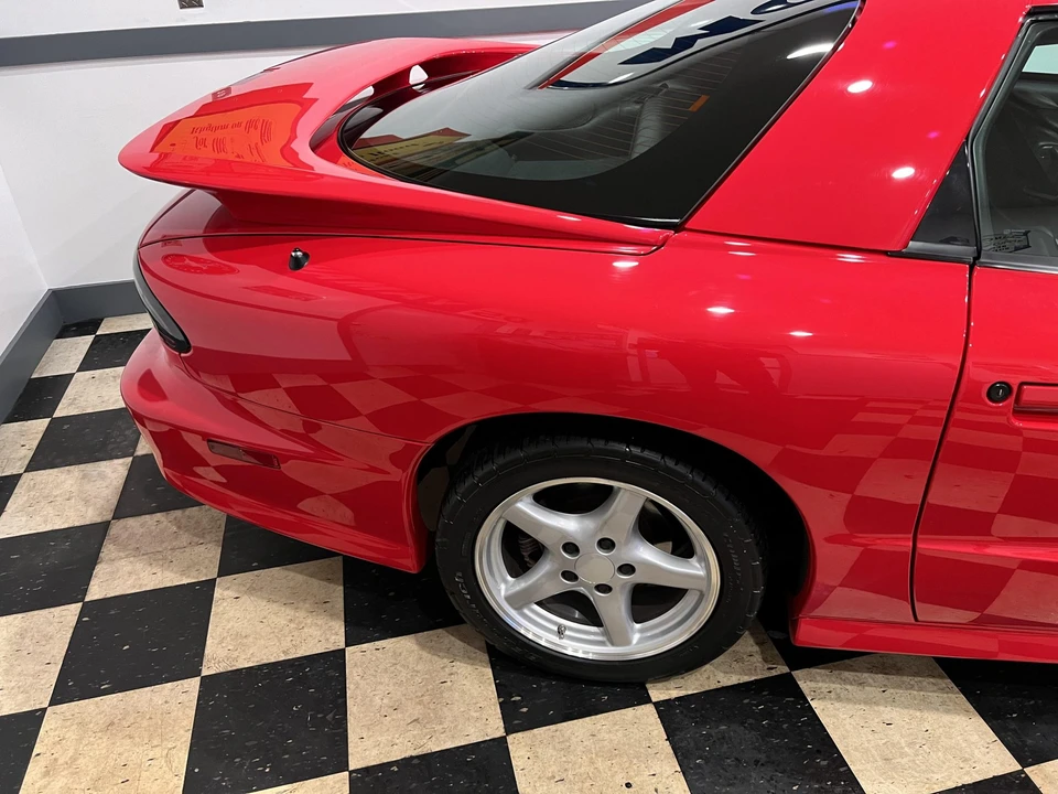 1994 Pontiac Firebird Trans Am 4th Gen - Image 24 of 31