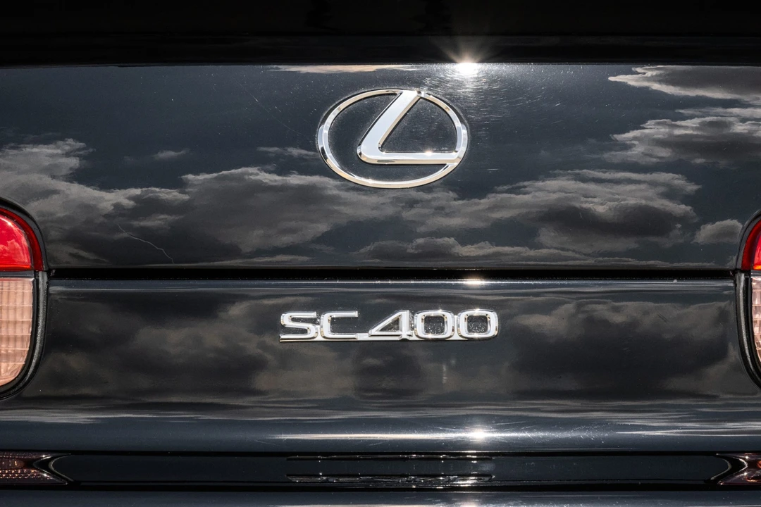 1995 Lexus SC400 - Image 23 of 31