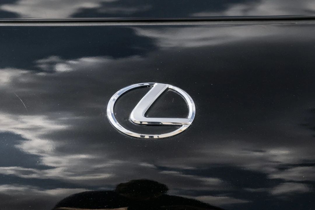 1995 Lexus SC400 - Image 22 of 31