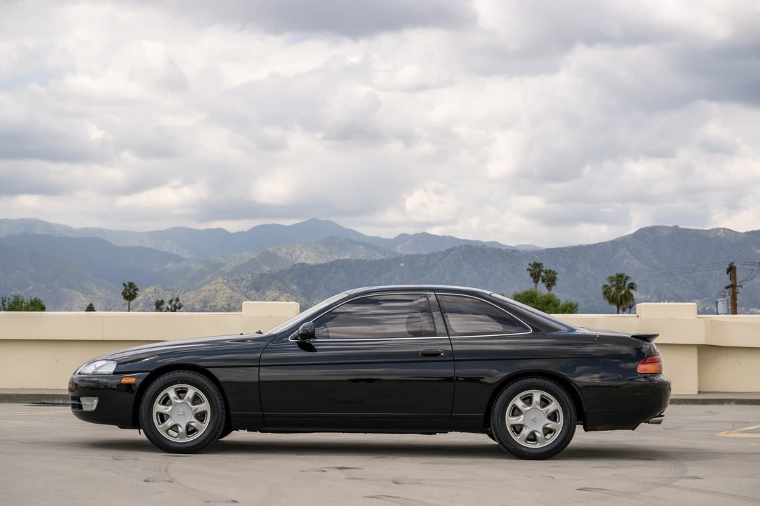 1995 Lexus SC400 - Image 10 of 31