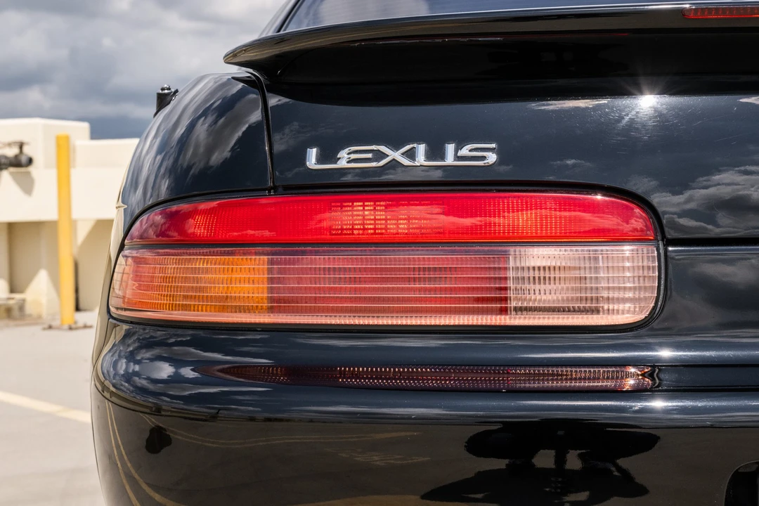1995 Lexus SC400 - Image 18 of 31