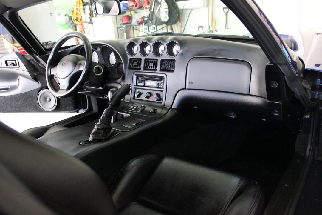 1996 Dodge Viper GTS 2nd Gen - Image 29 of 31