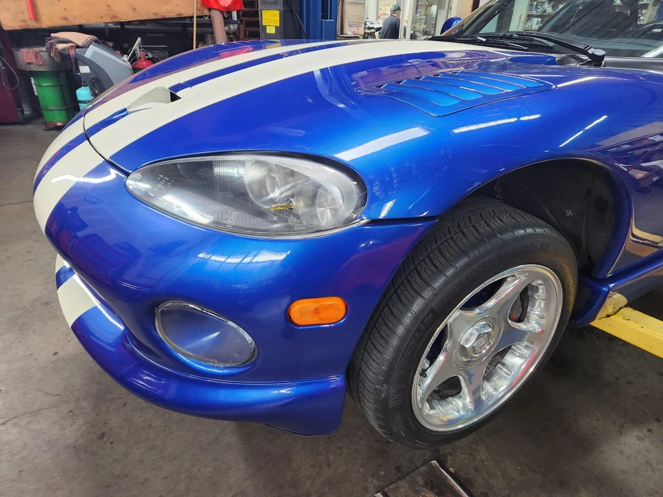 1996 Dodge Viper GTS 2nd Gen - Image 21 of 31