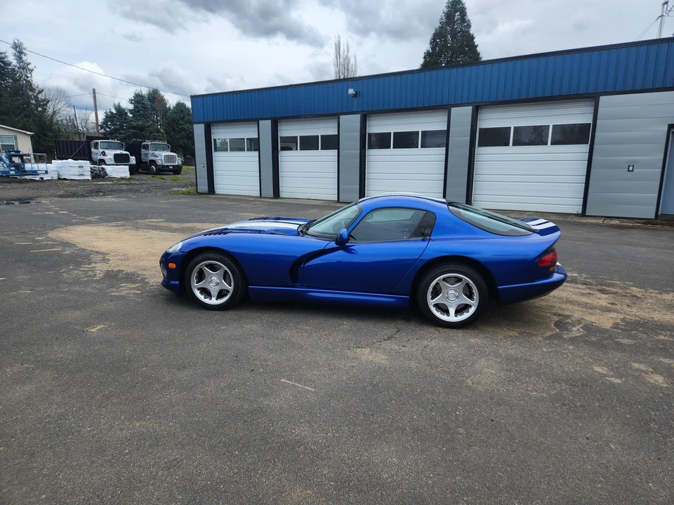 1996 Dodge Viper GTS 2nd Gen - Image 19 of 31