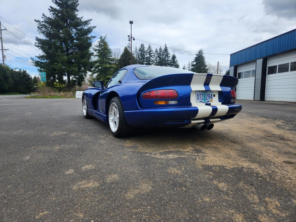 1996 Dodge Viper GTS 2nd Gen - Image 14 of 31