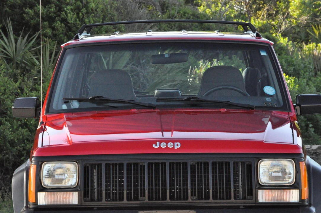 1996 Jeep XJ Cherokee - Image 20 of 31