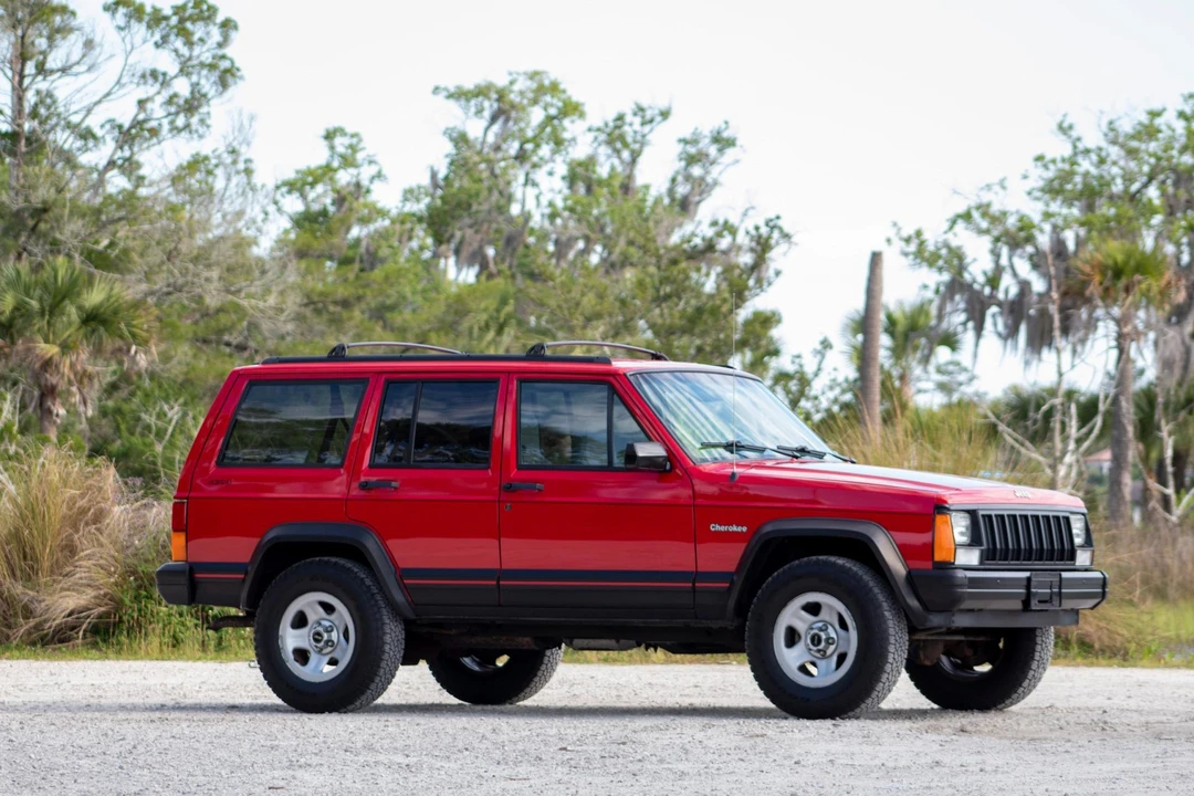 1996 Jeep XJ Cherokee - Image 7 of 31