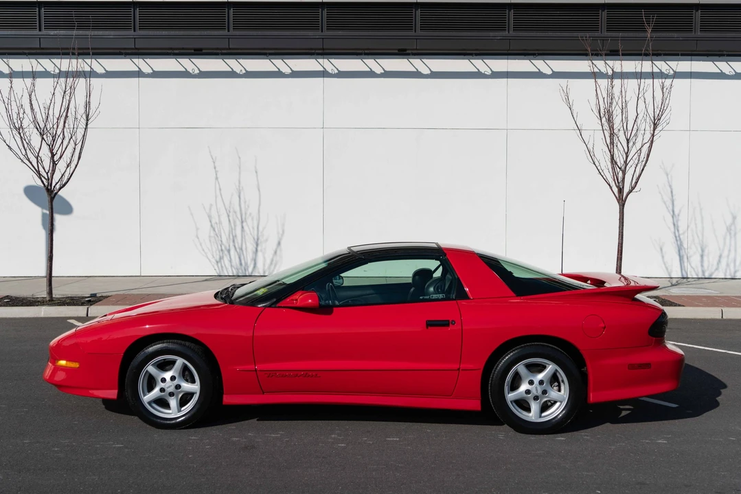 1996 Pontiac Firebird Trans Am 4th Gen - Image 10 of 31