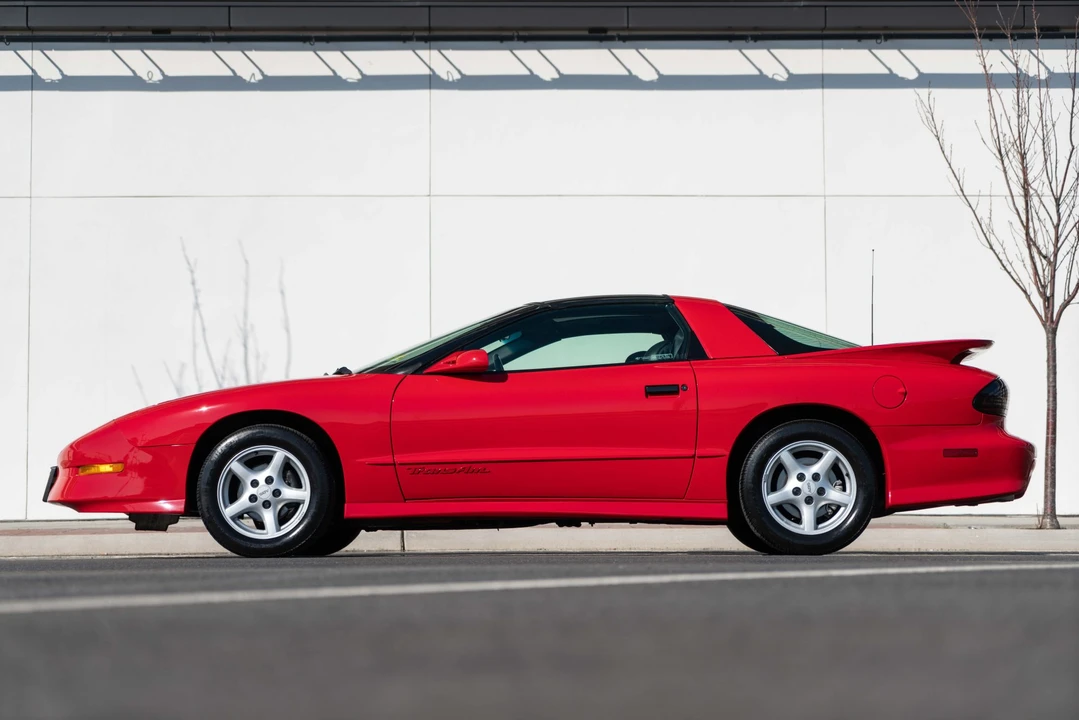 1996 Pontiac Firebird Trans Am 4th Gen - Image 12 of 31