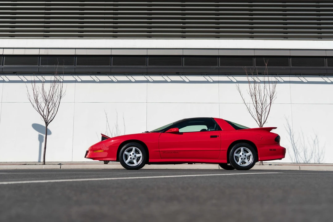 1996 Pontiac Firebird Trans Am 4th Gen - Image 13 of 31