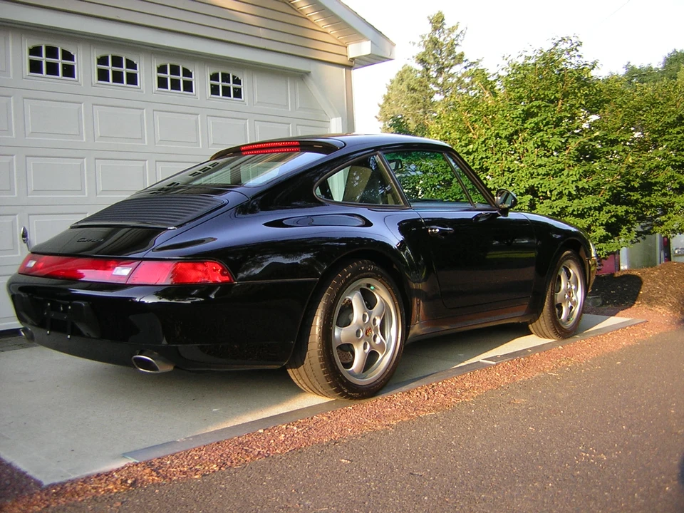 1996 Porsche 993 Carrera - Image 8 of 31