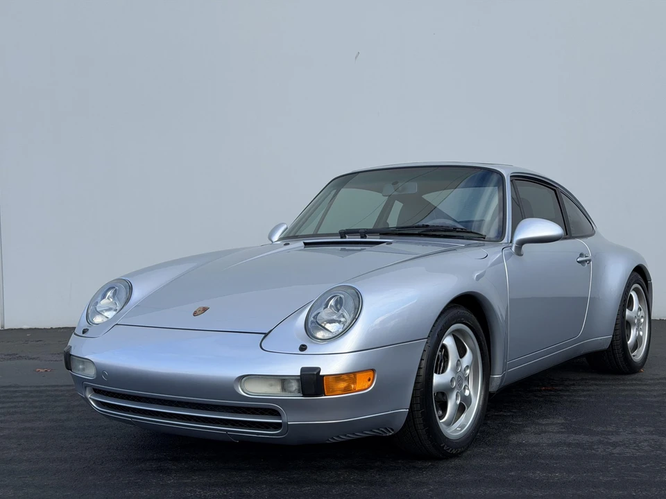1996 Porsche 993 Carrera - Image 8 of 31