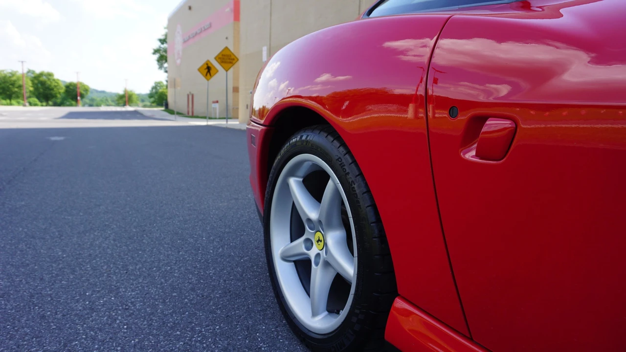 1997 Ferrari 550 Maranello - Image 23 of 31