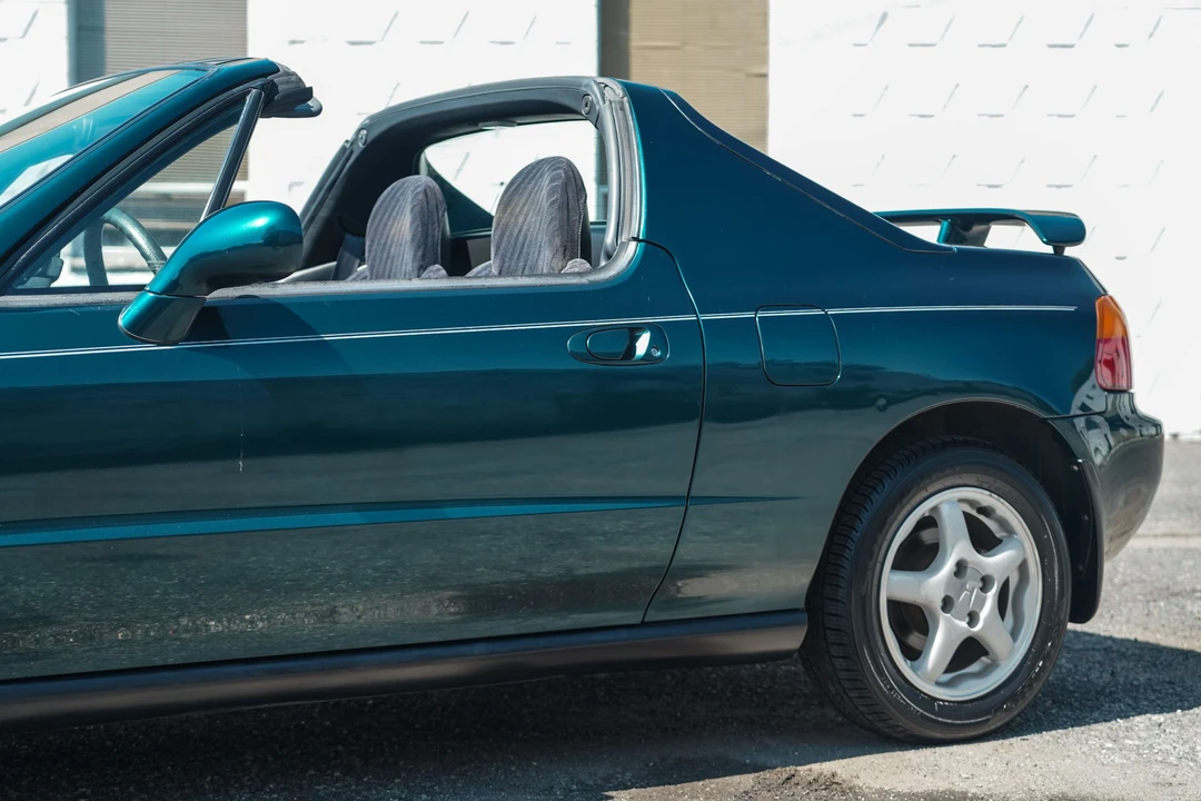 1997 Honda Del Sol - Image 21 of 31