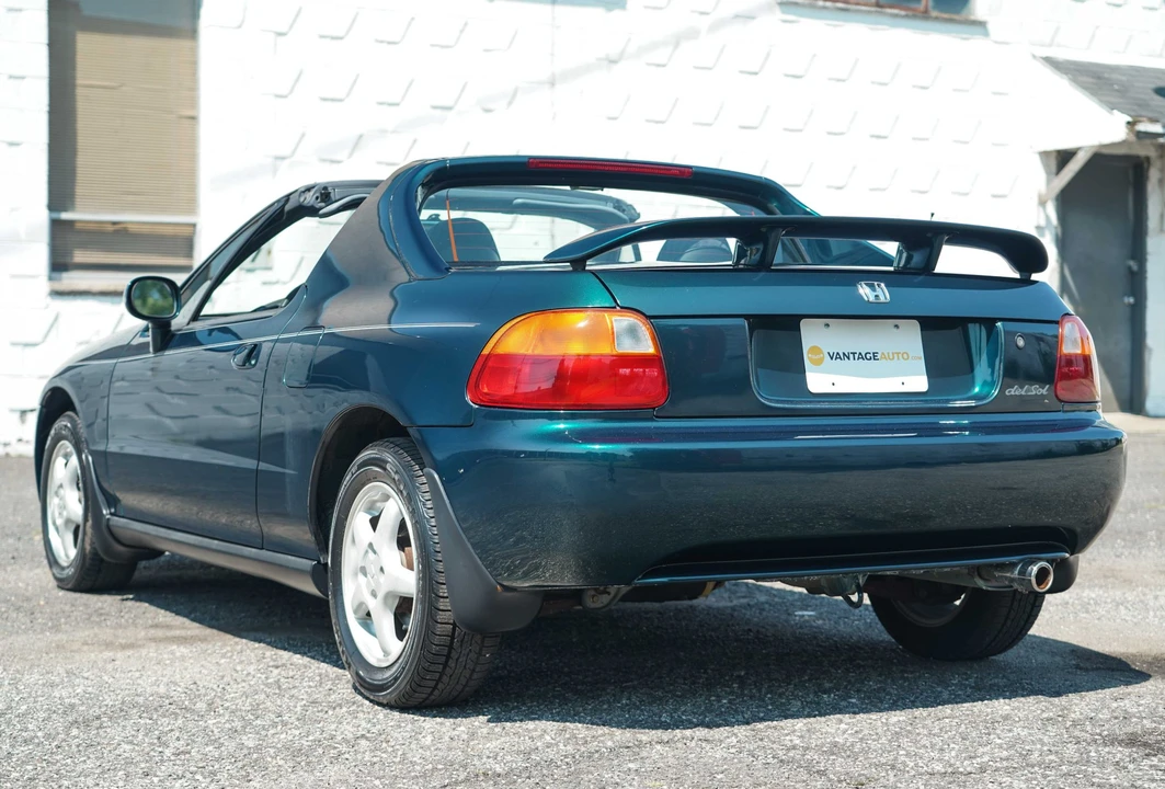 1997 Honda Del Sol - Image 16 of 31