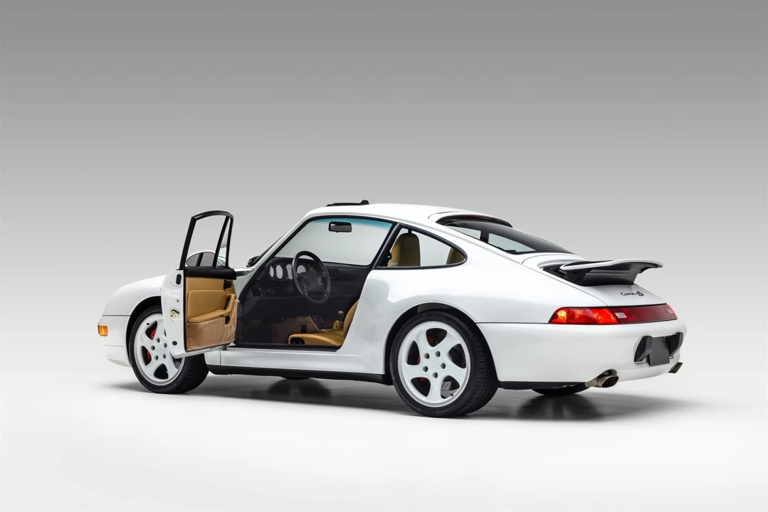 1997 Porsche 993 Carrera 4S - Image 17 of 31