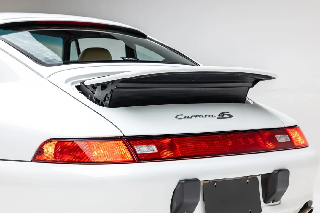 1997 Porsche 993 Carrera 4S - Image 24 of 31